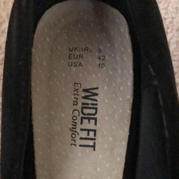 🌺3 for $10🌺 Primark Wide Fit Black velvet faux suede heels - Picture 3 of 5